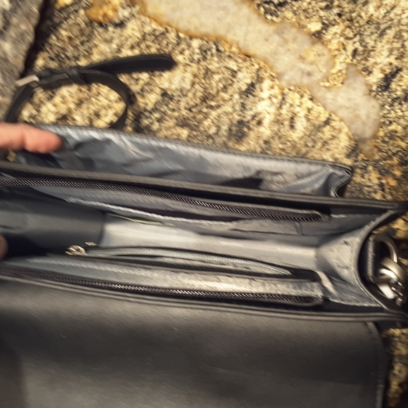 Purse - Picture 4 of 5